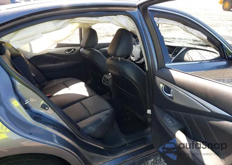 2024 Infiniti Q50 Luxe z USA, uszkodzony, nr VIN JN1EV7BP9RM601099